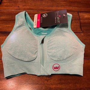 SHEFIT Lounge Bra for Women, Front Closure Sleep Bra light blue